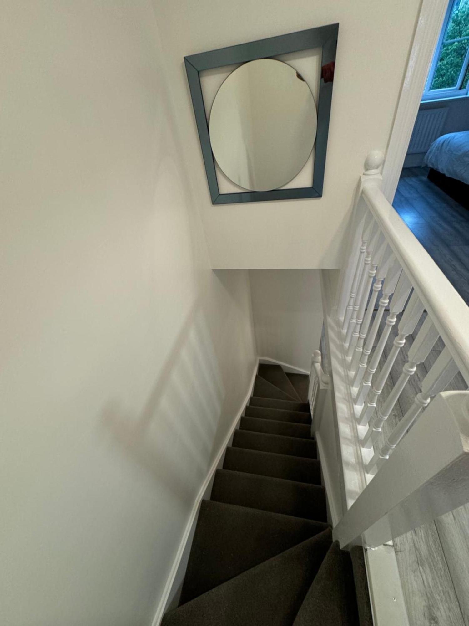 Spacious 3 Bedroom Home, With Private Driveway 5 Minutes From Excel Centre & Custom House Лондон Екстериор снимка